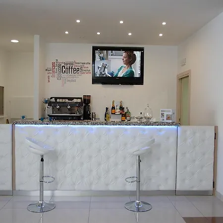 Medea Hotel 4*