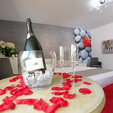 Ξενοδοχείο Medea 4*