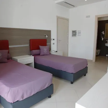 Medea Hotel 4*
